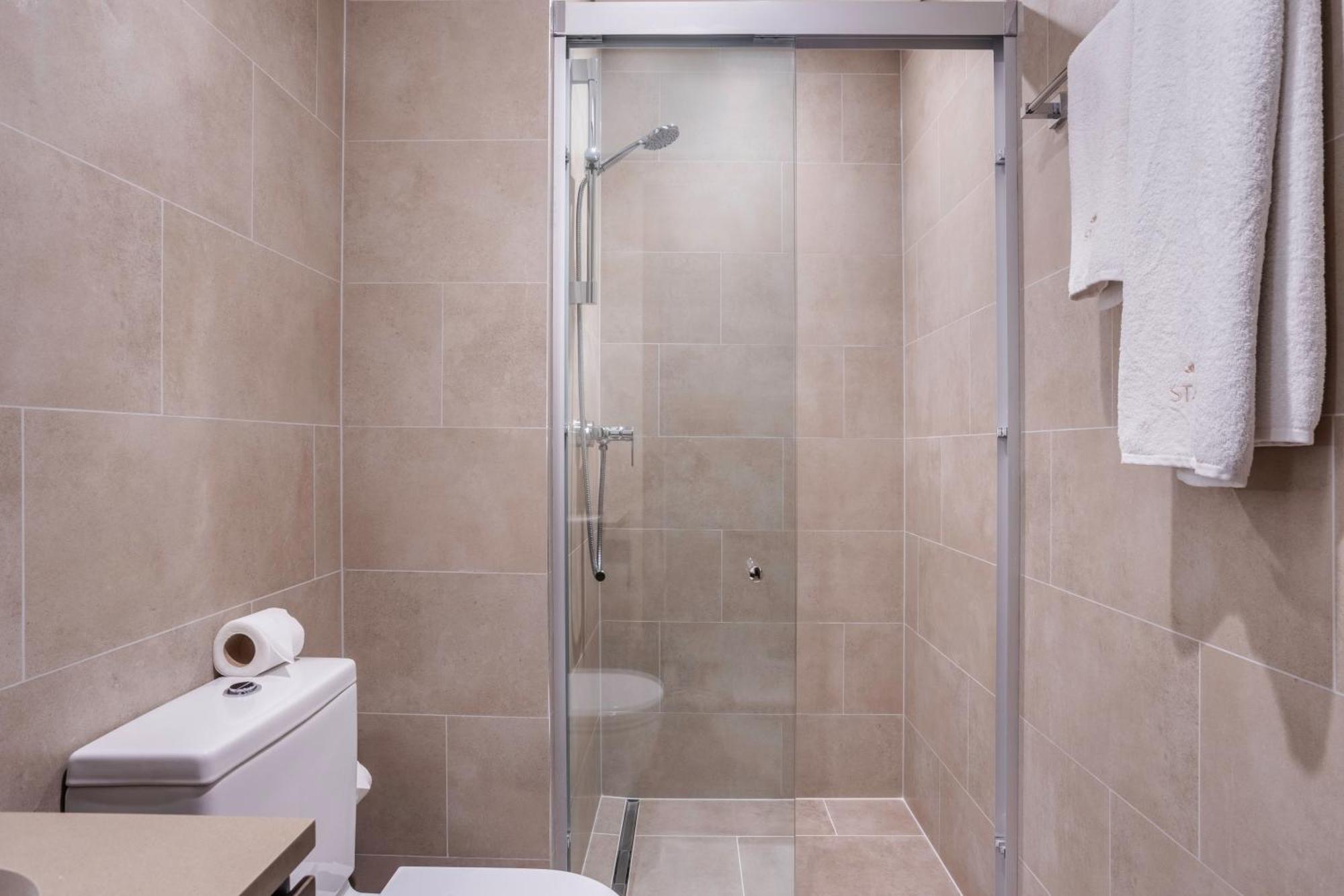 Stay By Latinem Luxury 1Br Plus Study Holiday Home Cv A2712 Near Downtown Dubai Exterior photo